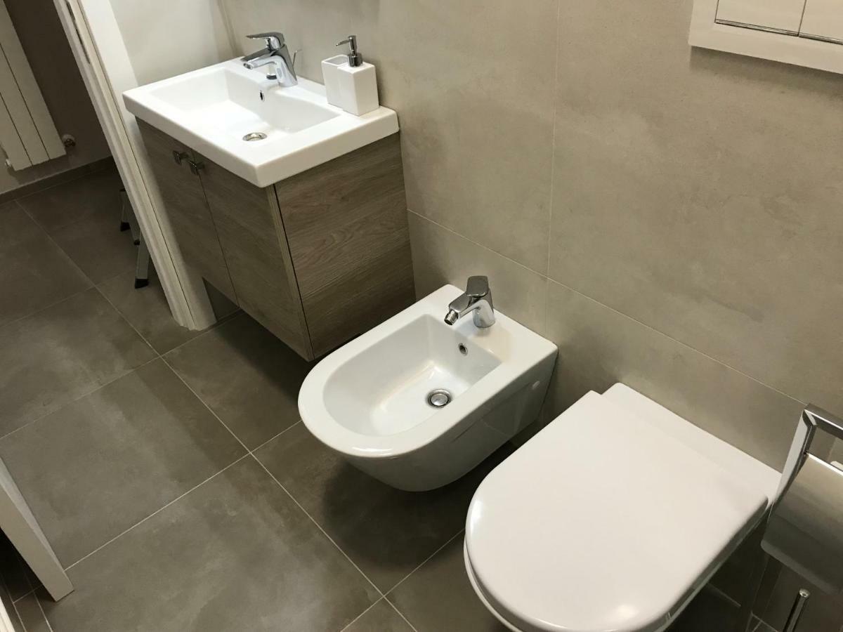 Casa Vacanze La Scalinata 비쉘리에 외부 사진