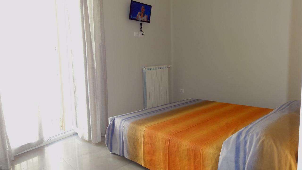 Casa Vacanze La Scalinata 비쉘리에 외부 사진